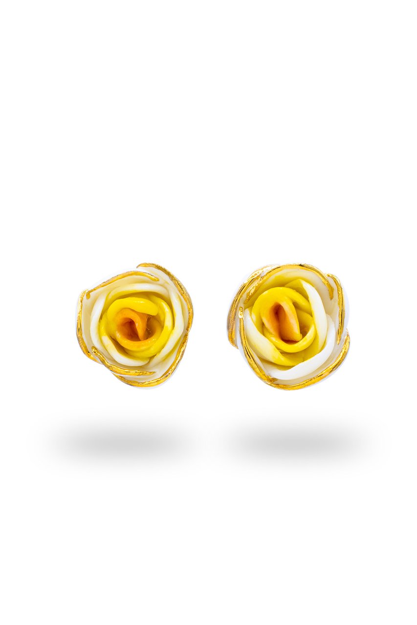 Sculptural Bouton d'or - dianacojocaru.fr